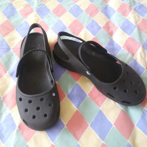 Black Mary Jane Sling Back Crocs SZ 9